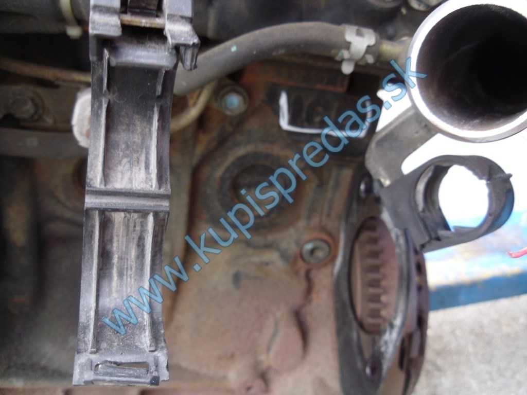 motor na toyotu avensis verso 2,0 d4d
